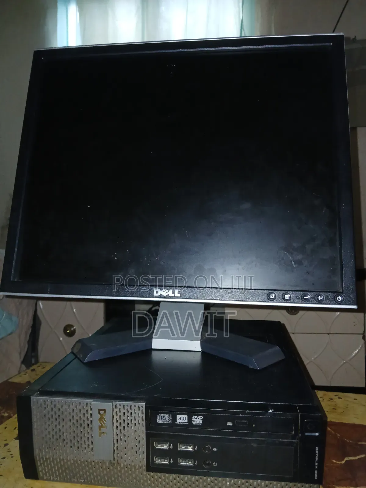 Desktop Computer Dell OptiPlex 790 4GB Intel Core i5 HDD 500GB