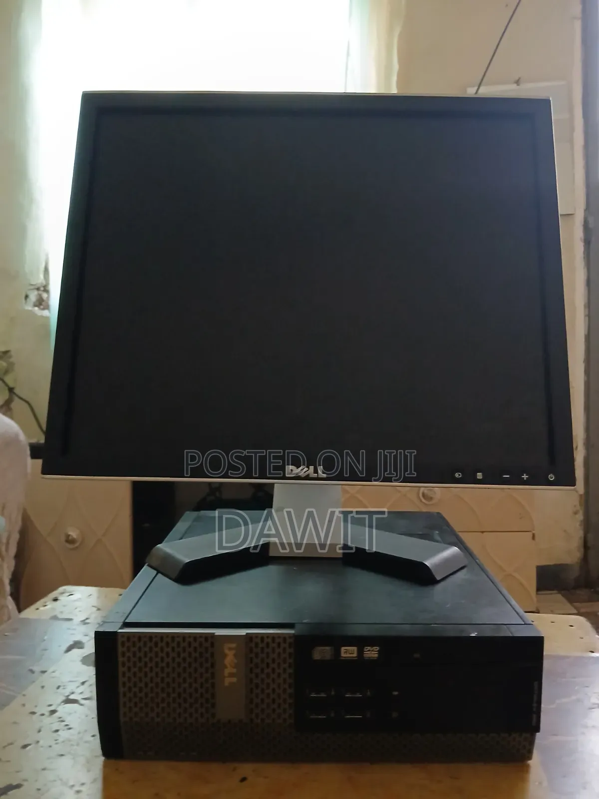 Desktop Computer Dell OptiPlex 790 4GB Intel Core i5 HDD 500GB