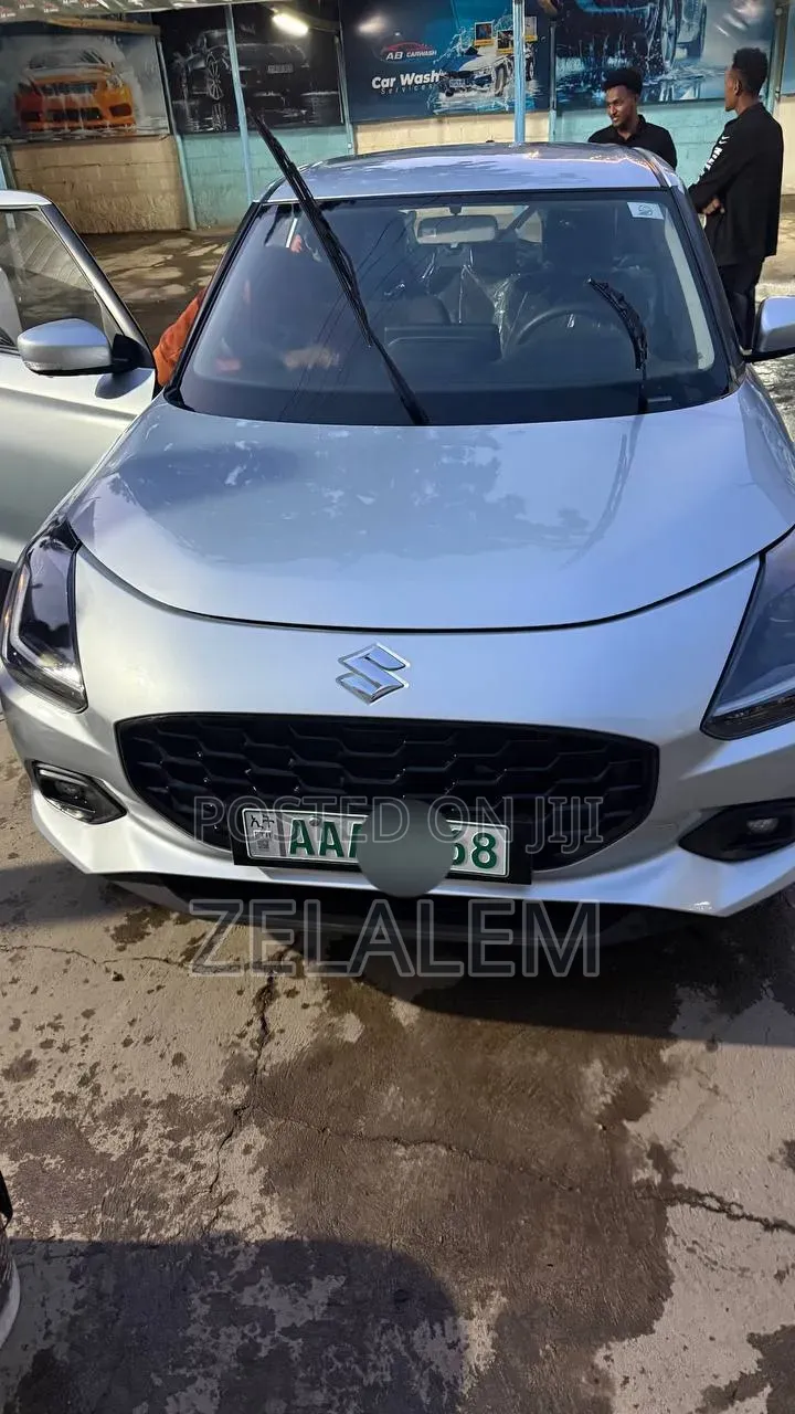 New Suzuki Swift 2025 Silver