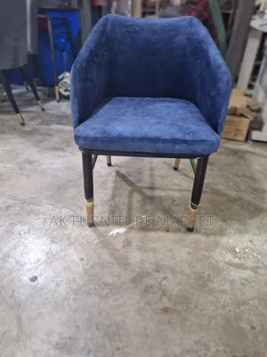 High Quality Cafe Chair