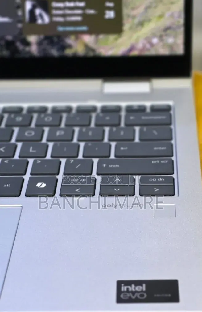New Laptop HP Elitebook 830 G11 16GB Intel Core Ultra 7 SSD 512GB