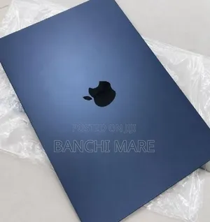 New Laptop Apple MacBook Air 2022 M2 8GB Apple M2 SSD 256GB