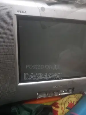 Old 21 Inches Sony Television
