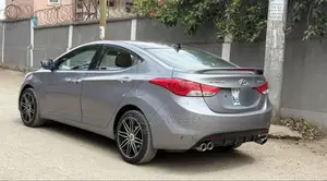 Hyundai Avante 2011 Silver