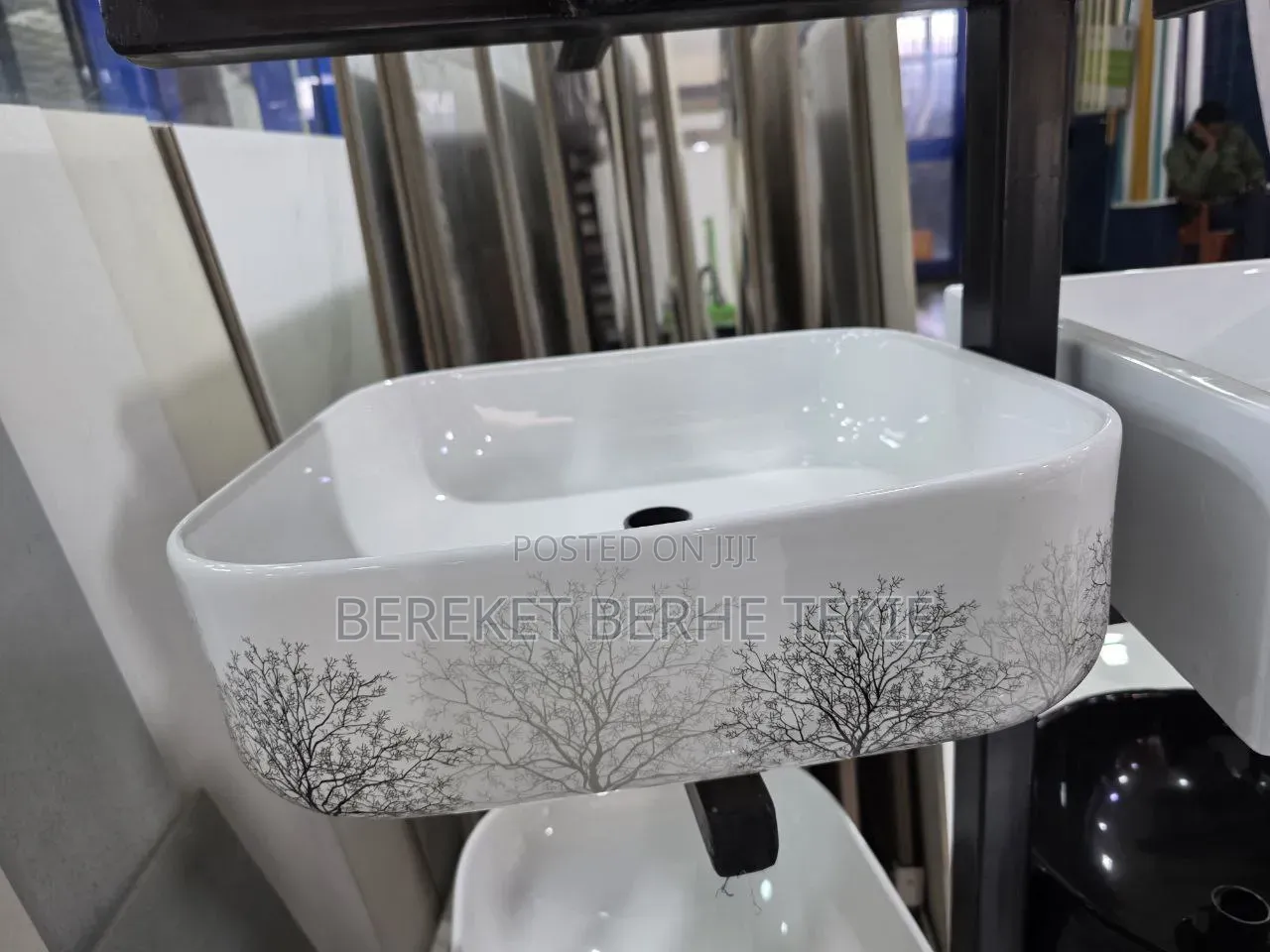 Cabinet Bowl