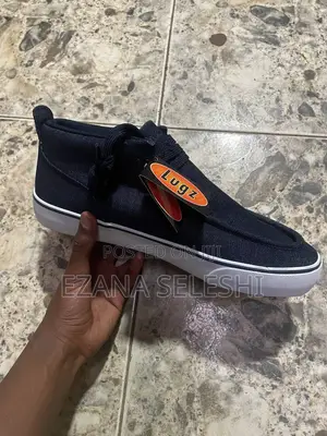 Brand New Lugz Strider 2 Denim Casual Sneakers - Size 43