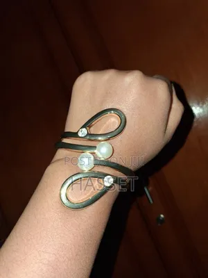 Women's Jewelry