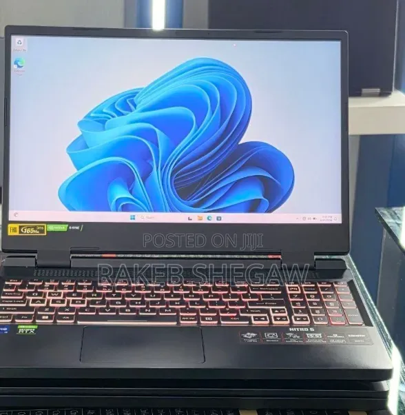 New Laptop Acer Nitro 5 16GB Intel Core i9 SSD 512GB