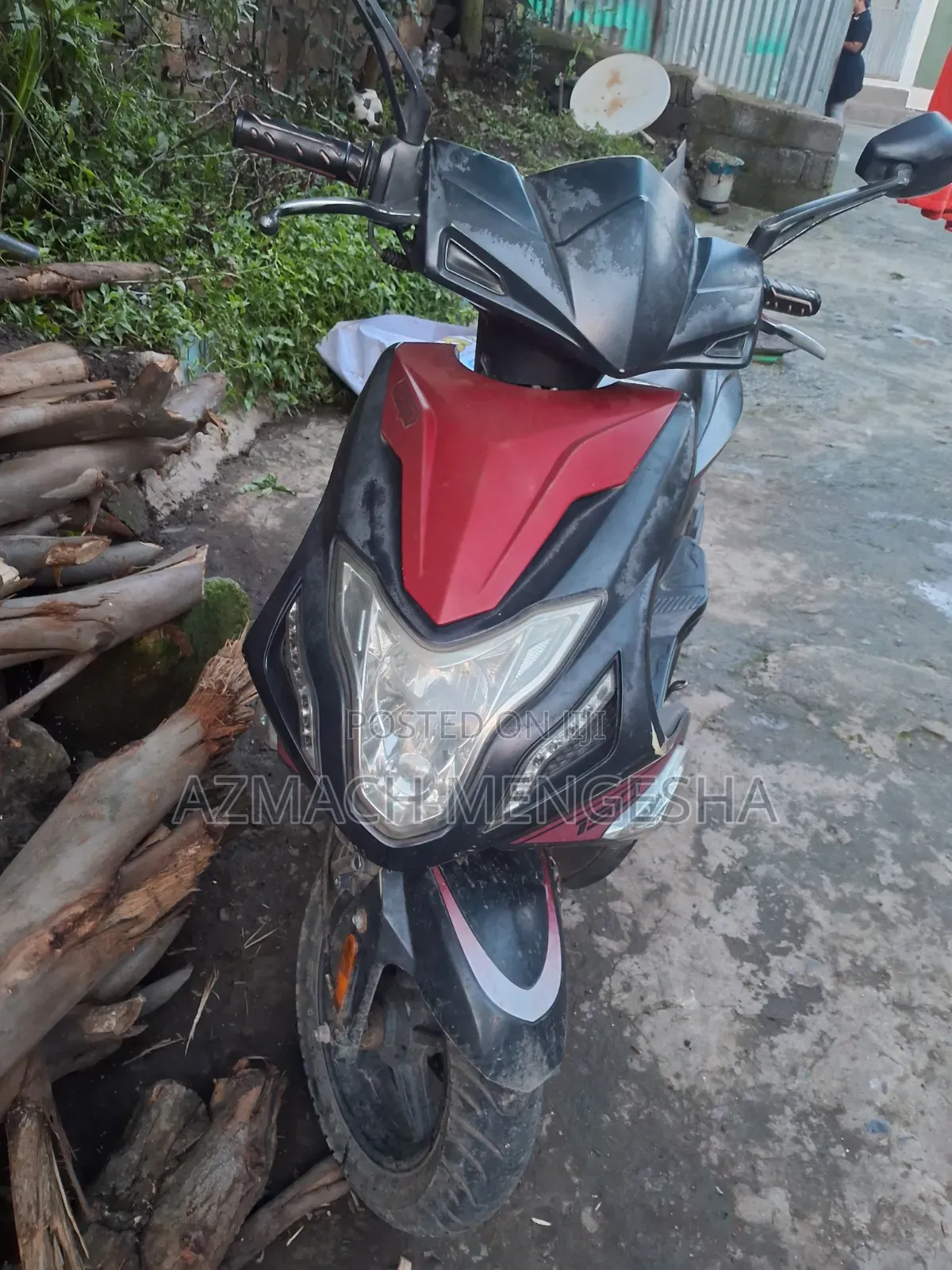 Motorcycle 2022 Red