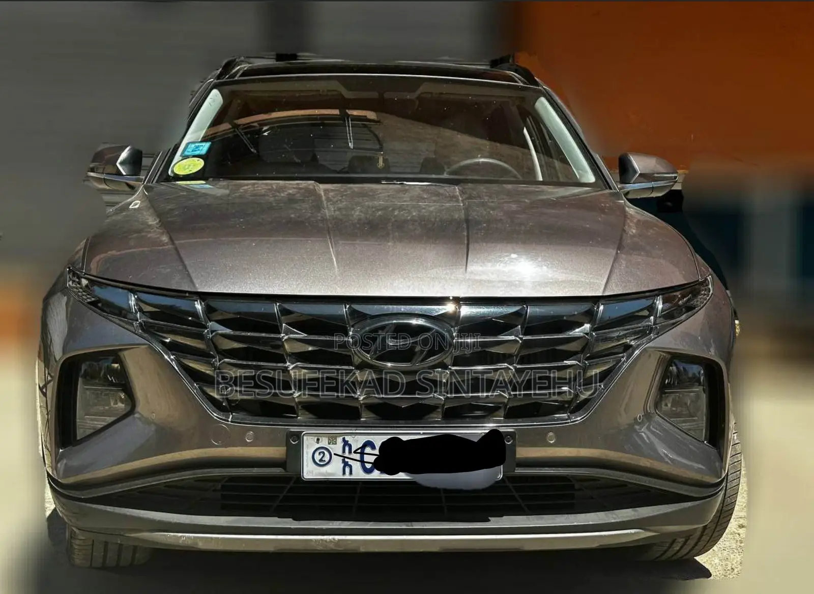 Hyundai Tucson 2022 Brown