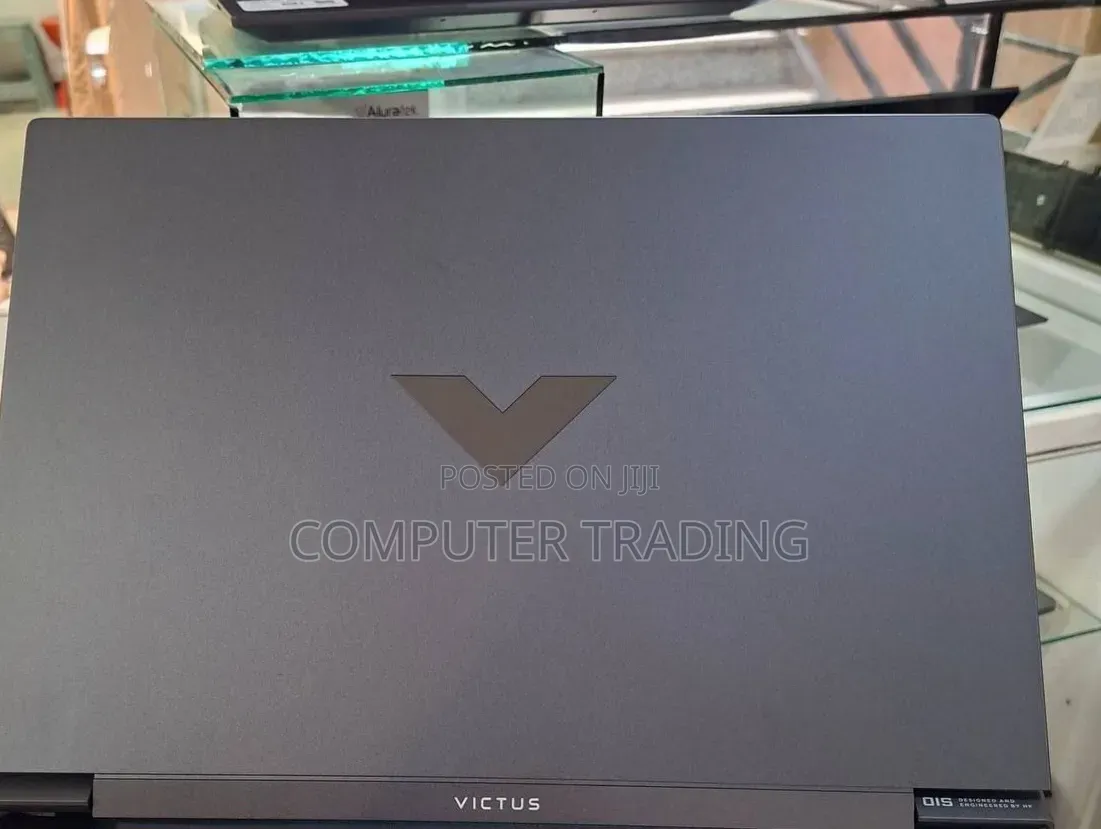 New Laptop HP Victus 15 32GB Intel Core i5 SSD 1T