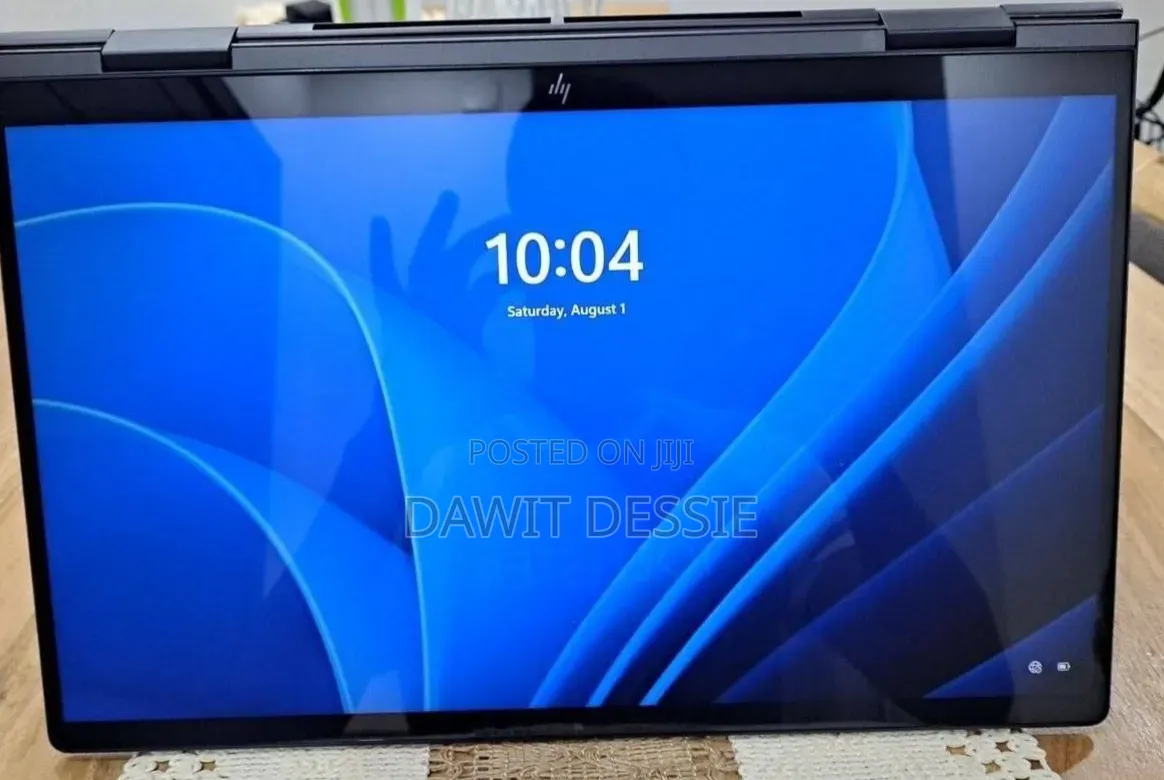 New Laptop HP Envy x360 8GB AMD Ryzen 5 SSD 512GB