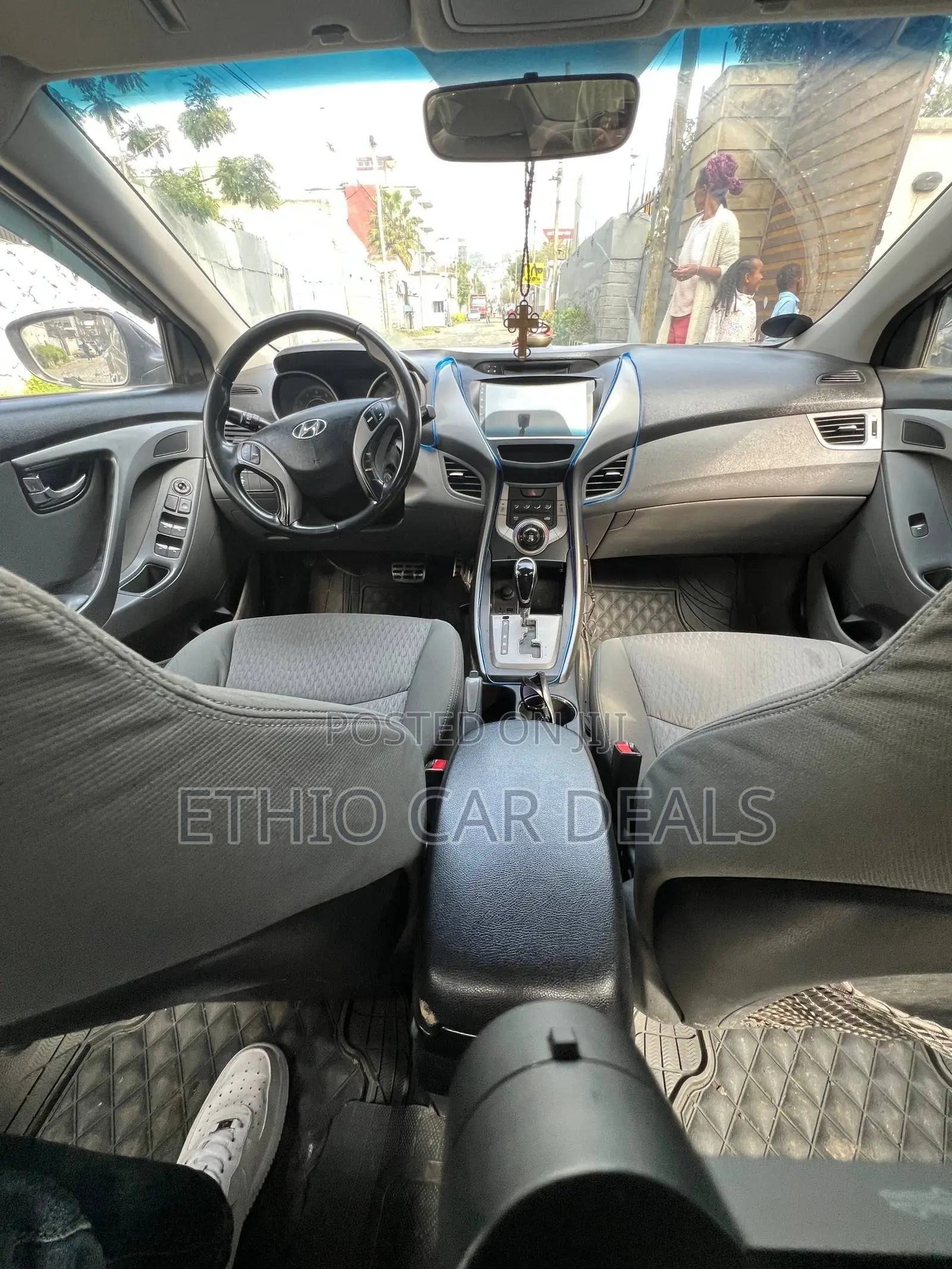 Hyundai Elantra 2013 Black
