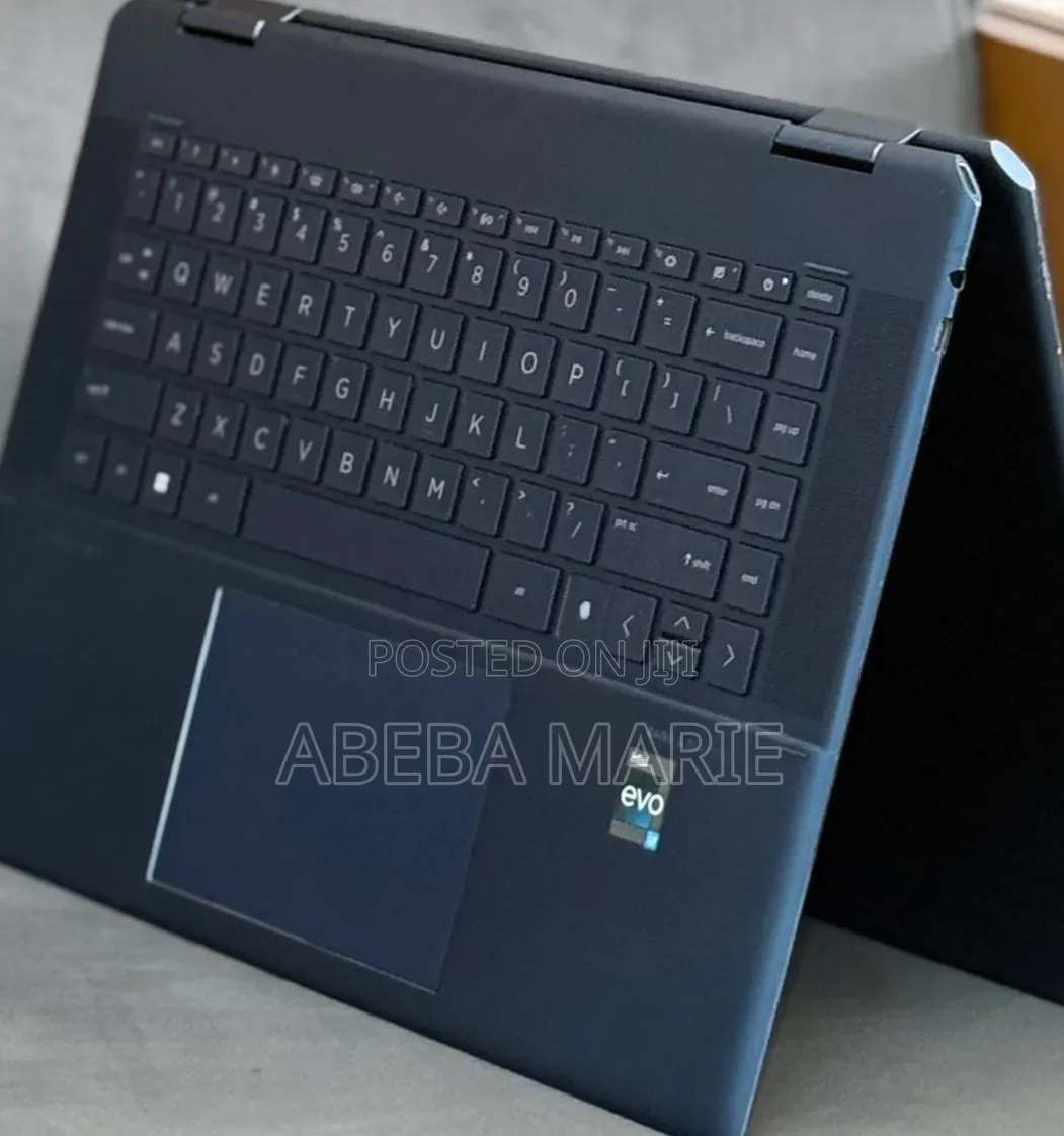 New Laptop HP Spectre X360 13 16GB Intel Core i7 SSD 1T
