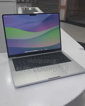 New Laptop Apple MacBook Pro 2024 M4 16GB Apple M4 Pro SSD 512GB