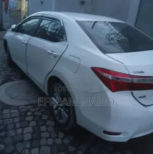 Toyota Corolla 2015