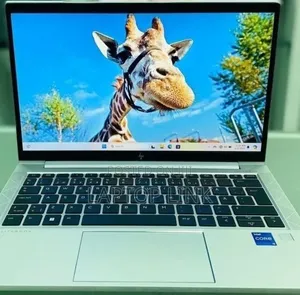 New Laptop HP EliteBook 830 G8 16GB Intel Core i5 SSD 512GB