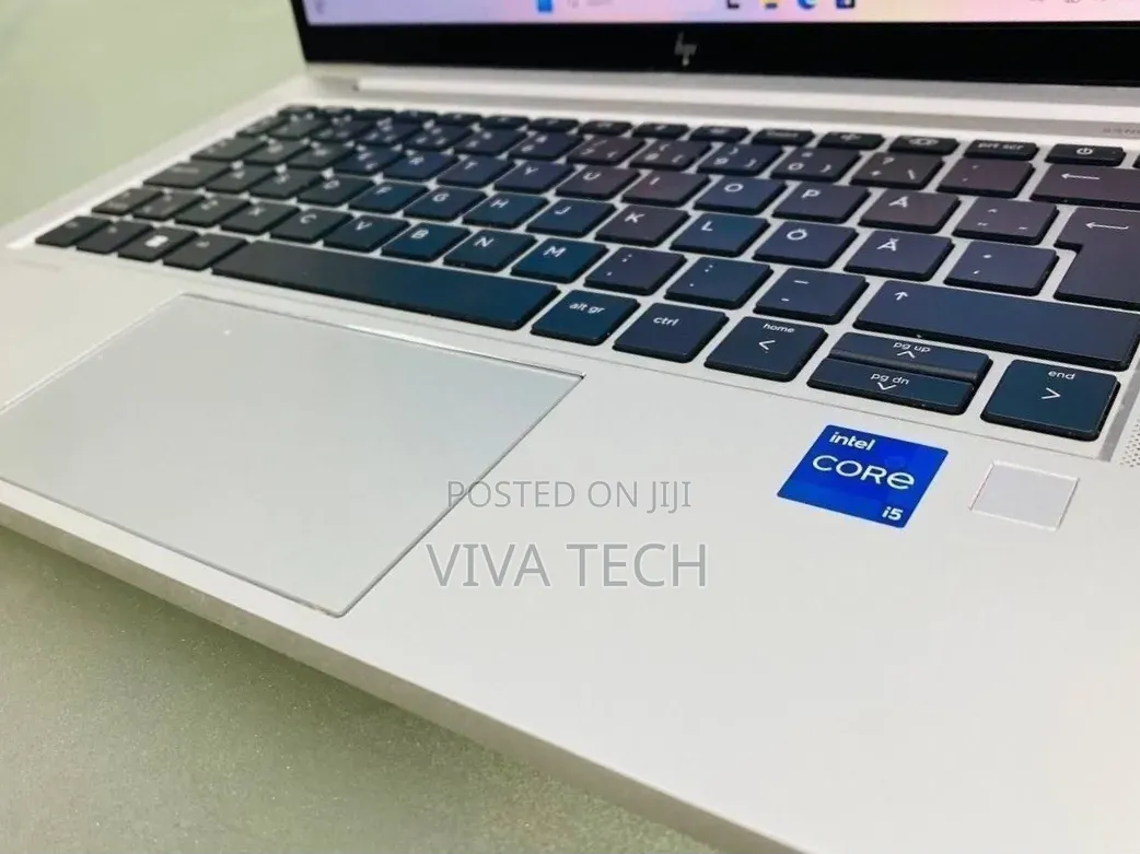 New Laptop HP EliteBook 840 G8 16GB Intel Core i5 SSD 512GB