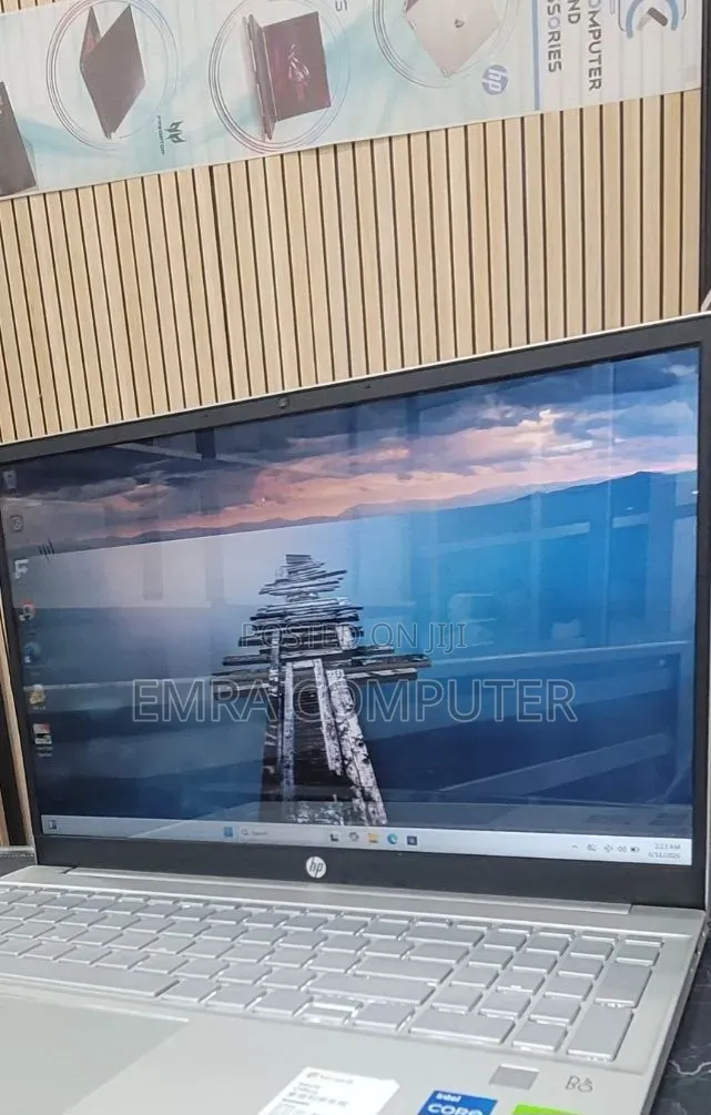 New Laptop HP 16GB Intel Core i5 SSD 512GB