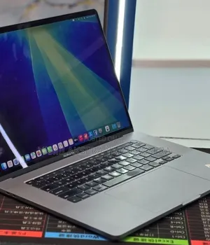 New Laptop Apple MacBook Pro 2019 16GB Intel Core i9 SSD 2T