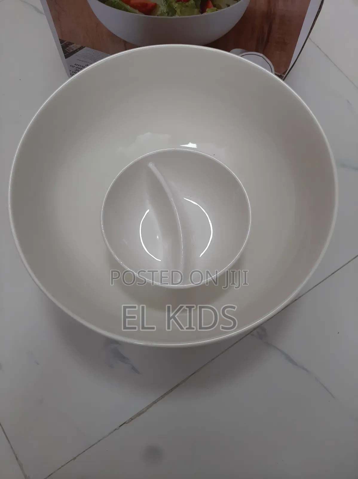 Salad Bowl With Sauce Dish