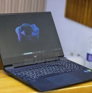 New Laptop HP 8GB Intel Core i5 SSD 512GB