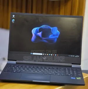 New Laptop HP 8GB Intel Core i5 SSD 512GB