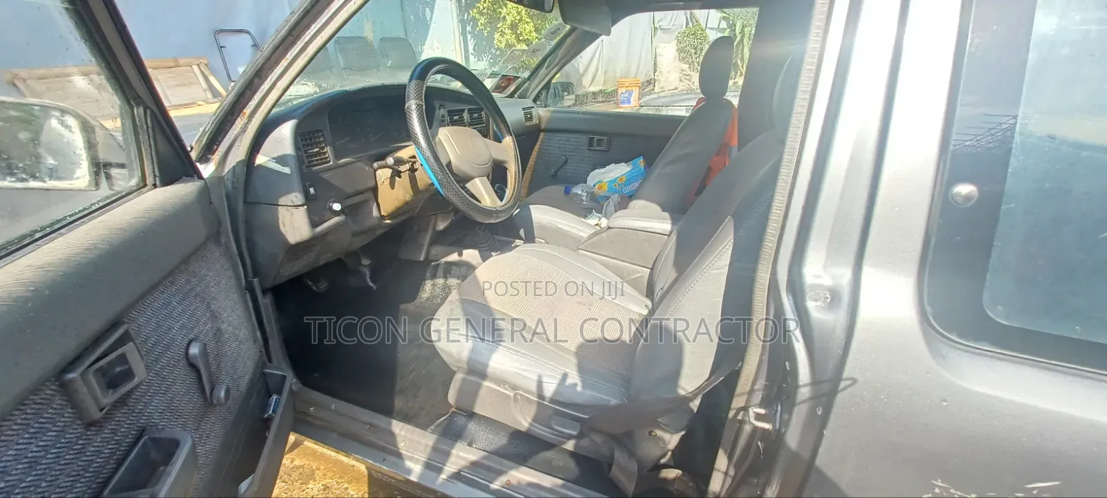 Toyota Hilux 1992 Black