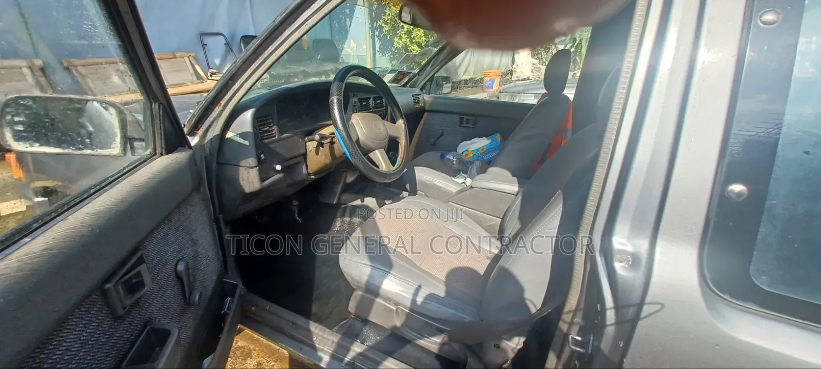 Toyota Hilux 1992 Black
