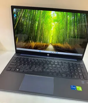 New Laptop HP 16GB Intel Core i5 SSD 512GB