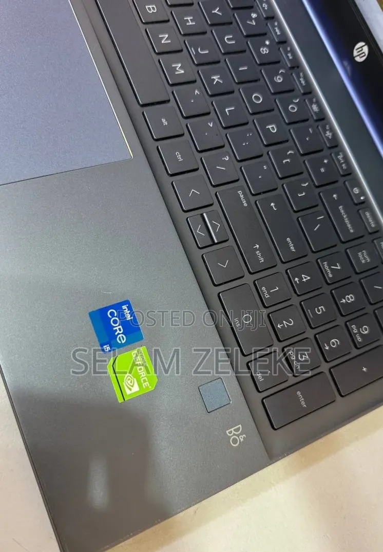 New Laptop HP 16GB Intel Core i5 SSD 512GB