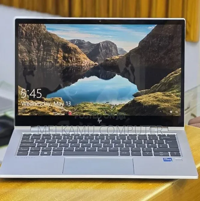 New Laptop HP EliteBook 830 G8 16GB Intel Core i5 SSD 512GB