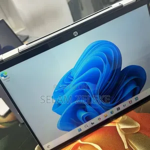 New Laptop HP 16GB Intel Core 7 SSD 512GB