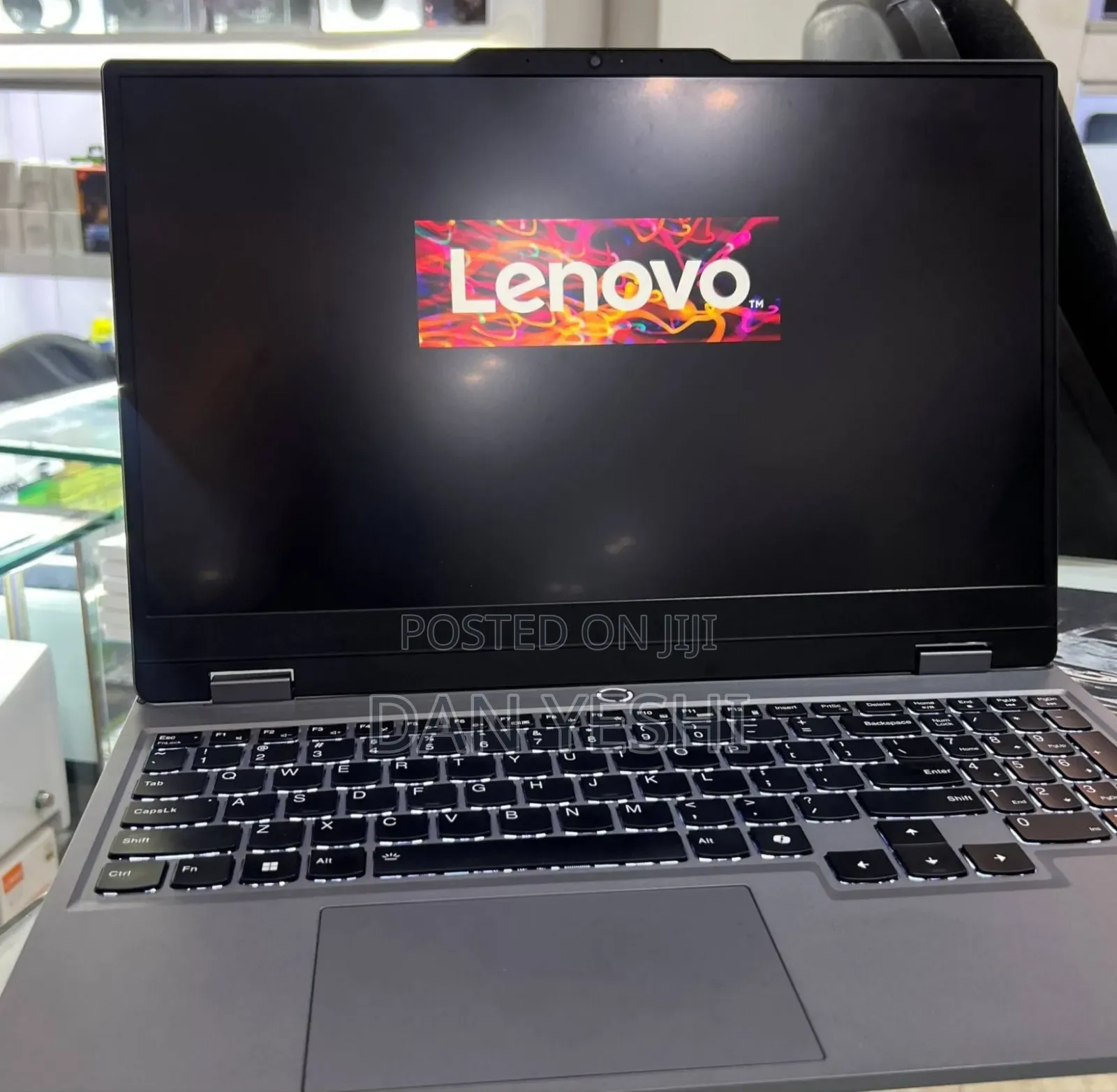 New Laptop Lenovo 16GB AMD Ryzen 5 SSD 512GB