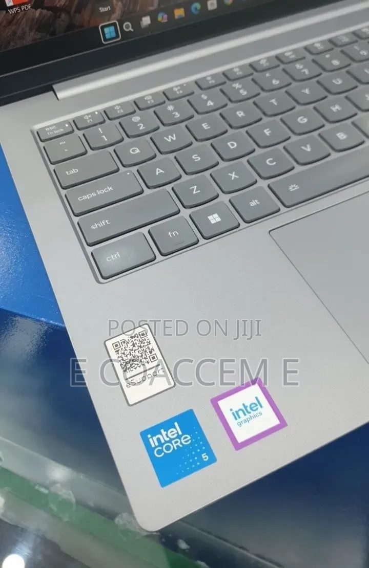 New Laptop Lenovo 16GB Intel Core 5 SSD 512GB