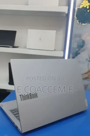 New Laptop Lenovo 16GB Intel Core 5 SSD 512GB