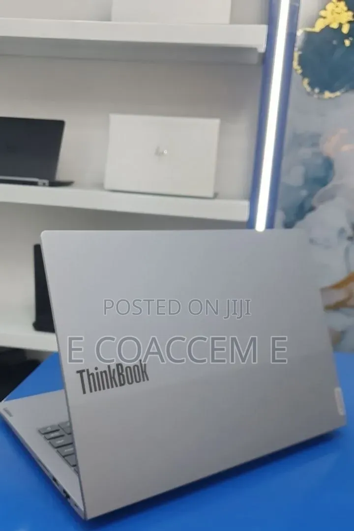New Laptop Lenovo 16GB Intel Core 5 SSD 512GB