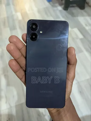 Samsung Galaxy A06 128 GB Black