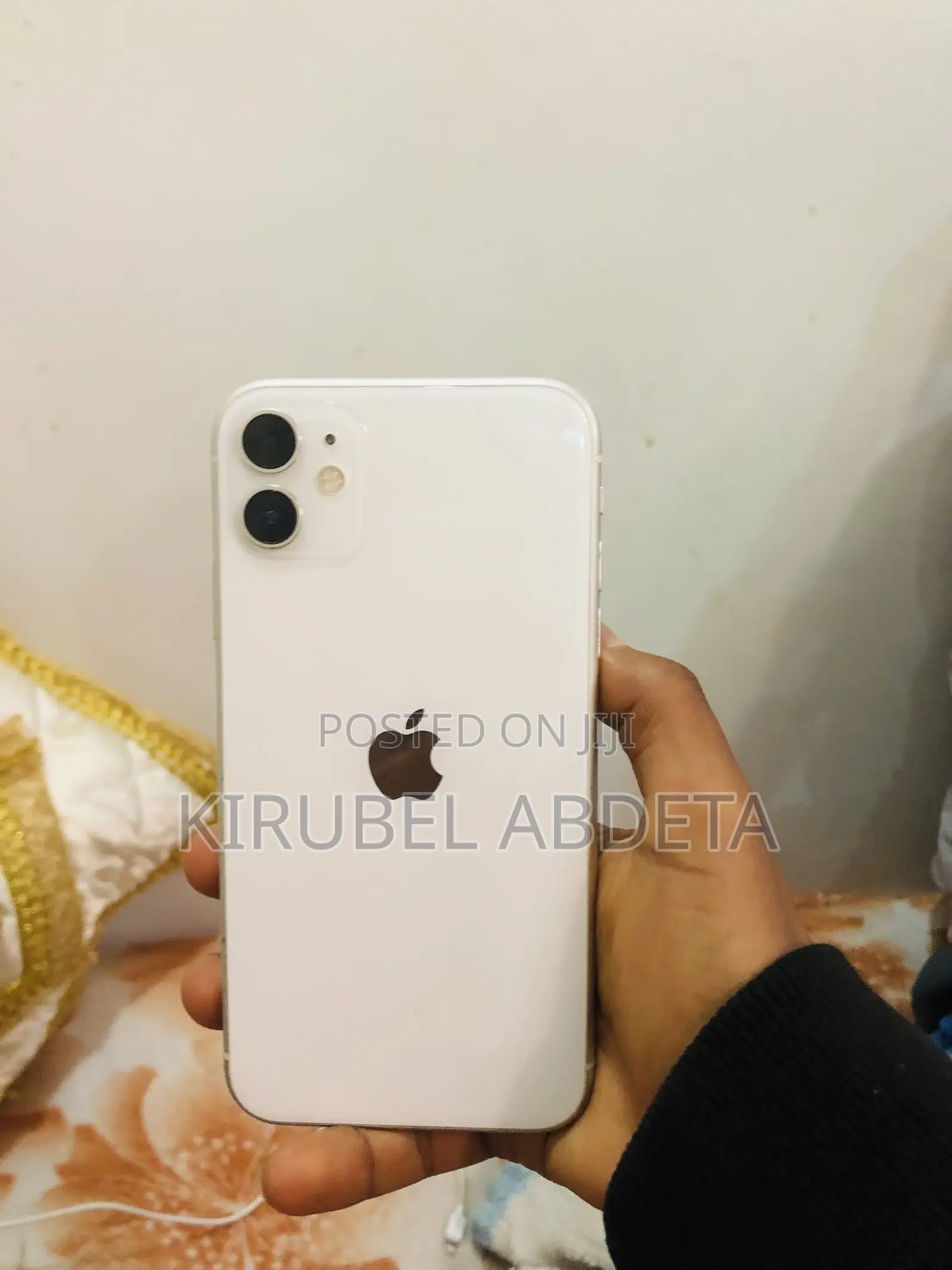 New Apple iPhone 11 128 GB White