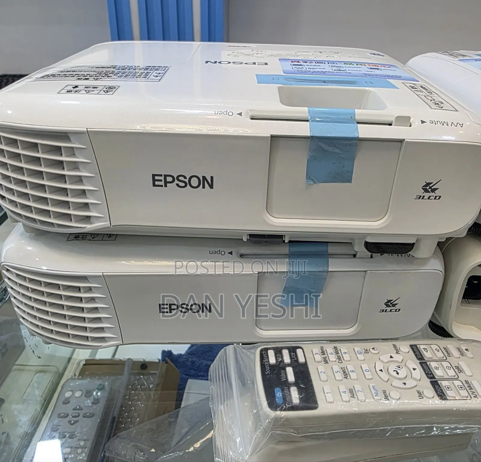 Brand New EPSON Projector
Model Name: CB -X49
Hardwar