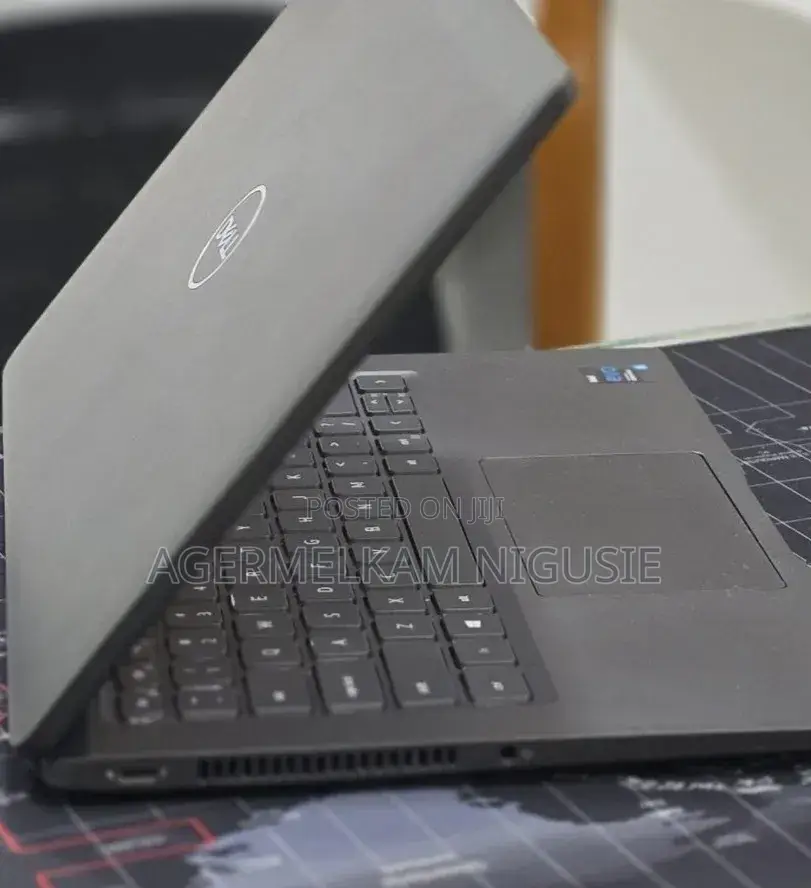 New Laptop Dell XPS 15 16GB Intel Core i5 SSD 512GB