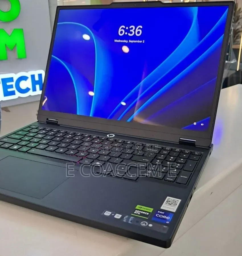 New Laptop Lenovo 16GB Intel Core i9 SSD 1T