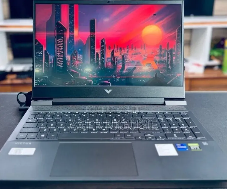 New Laptop HP Pavilion 15 16GB Intel Core i7 SSD 512GB
