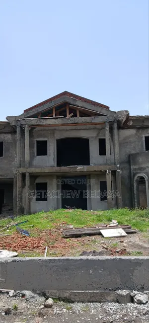 6bdrm House in Ccd, Oromia-Finfinne for sale