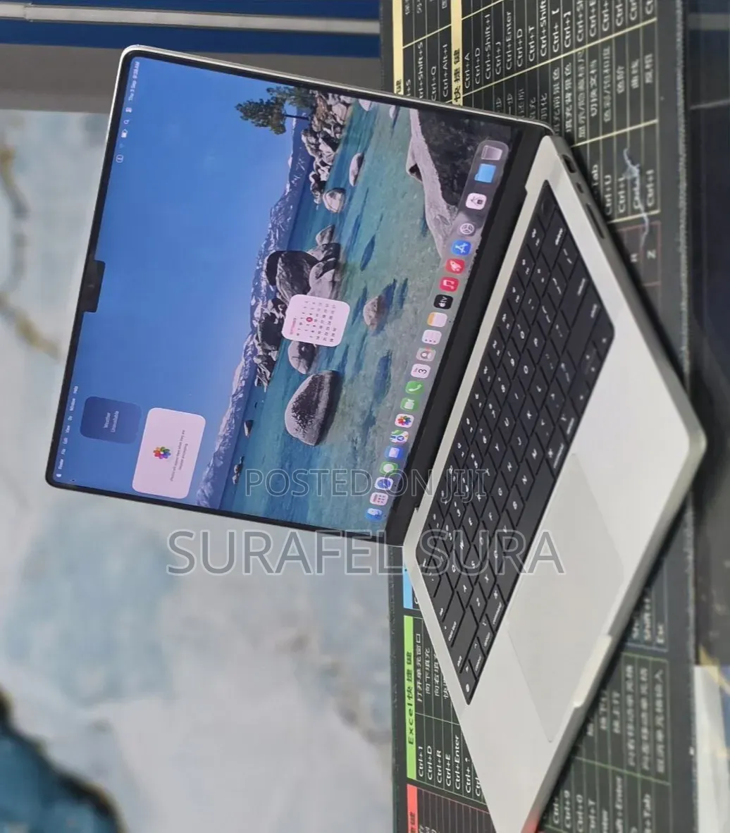 New Laptop Apple MacBook Pro 2021 M1 16GB Apple M1 Pro SSD 512GB