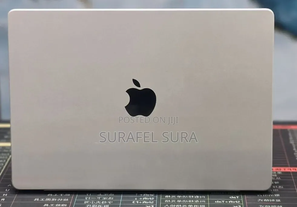 New Laptop Apple MacBook Pro 2021 M1 16GB Apple M1 Pro SSD 512GB