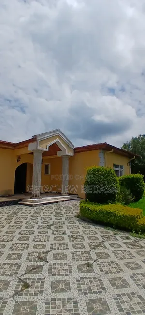 Furnished 6bdrm House in Ccd, Oromia-Finfinne for sale