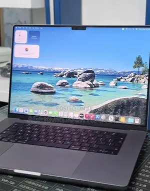 New Laptop Apple MacBook Pro 2021 M1 16GB Intel Core i7 SSD 512GB