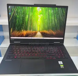 New Laptop HP Omen 15 16GB Intel Core i7 SSD 512GB