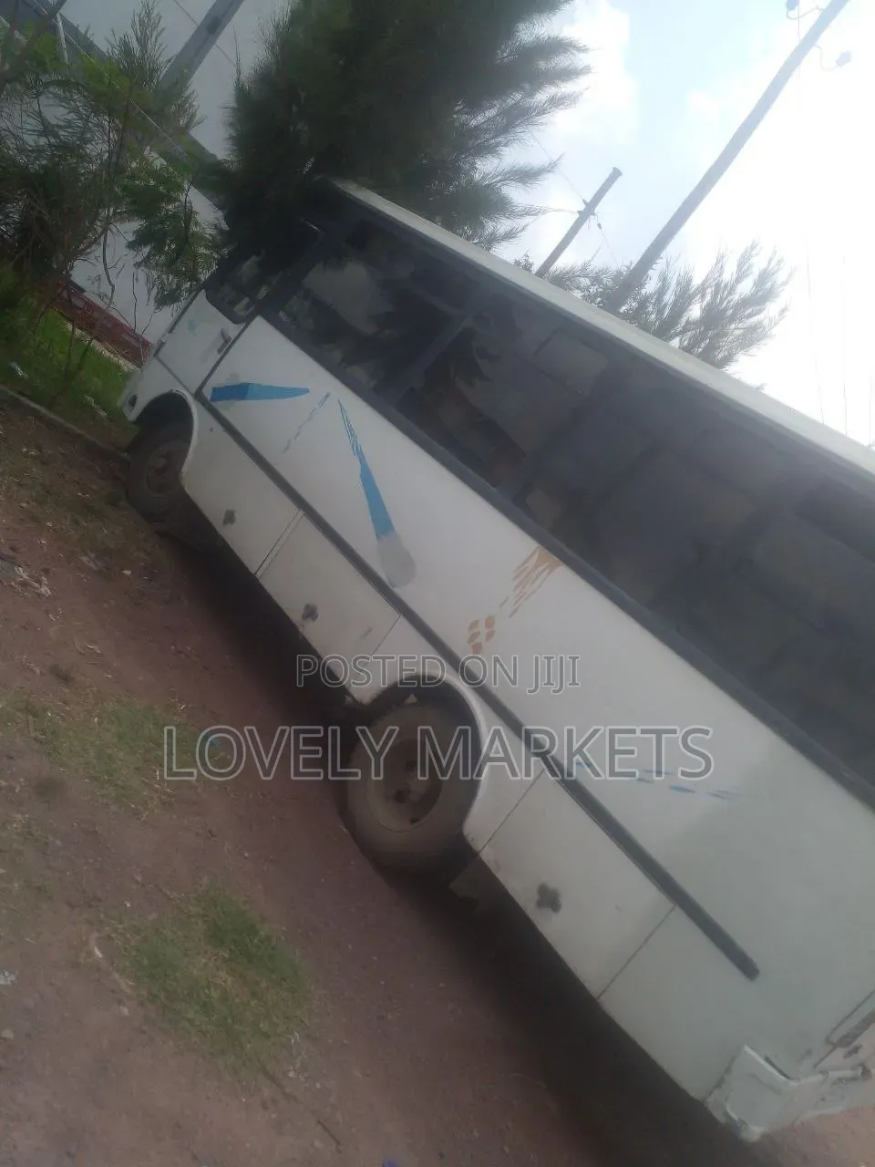 Iveco Massif 2007 White